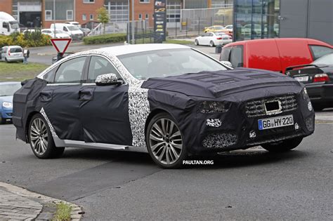 Spied Hyundai Genesis Facelift To Get Twin Turbo V6 Spy Shots Of Cars