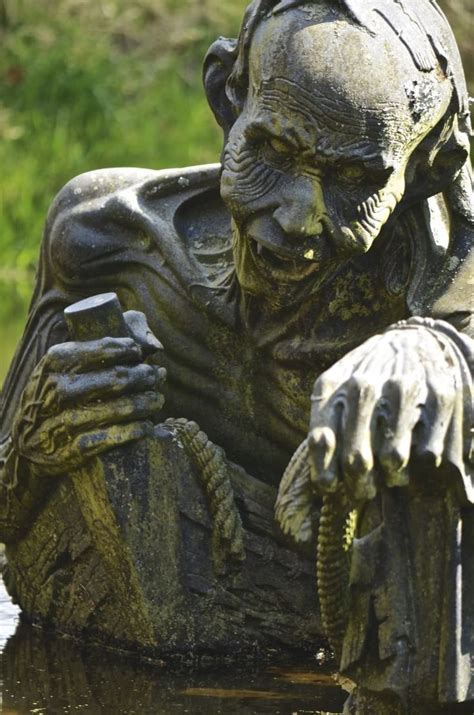 The Stories Behind The Most Bizarre And Disturbing Statues Ever Made