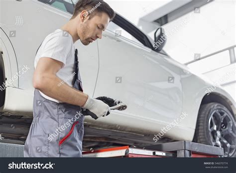 Side View Repairman Holding Tool While Stock Photo 546070774 Shutterstock
