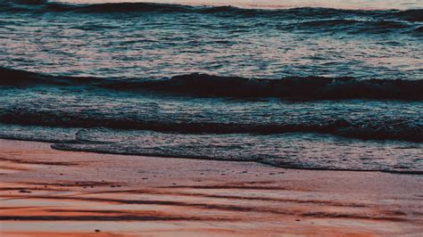 Download Wallpaper 3840x2160 Sea Beach Waves Sunset 4k Uhd 169 Hd