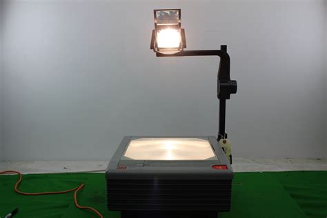 3m Overhead Projector Ohp Model 1980 Good Working Order