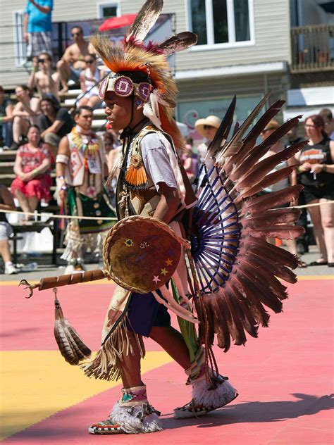 Alla Scoperta Degli Huroni Una Delle Tribù Native Del Canada Wendake