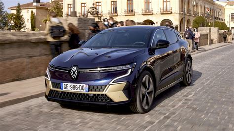 Renault Mégane E Tech Electric 2022 Review Autotrader