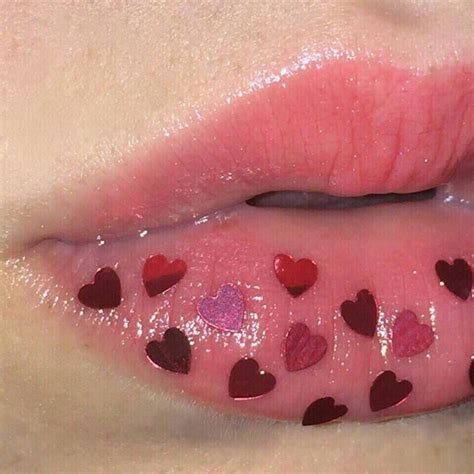 ♡̶͉̈́⇀ 𝓶𝓲𝓲𝓻𝓲𝓪𝓪 Pink Lips Lip Art Aesthetic Makeup