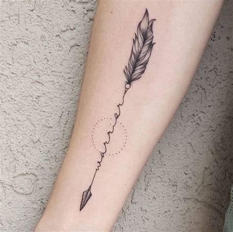 15 Awesome Female Arrow Tattoos