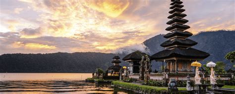 Jelajah Keunikan Bali Yang Tak Dimiliki Daerah Lain Pigiblog
