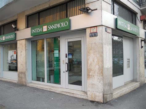 Banca d'italia sez.di tesoreria prov.dell. File:- ITALY - Intesa Sanpaolo filiale.JPG - Wikimedia Commons