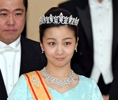 Princess Kako Follows Family 