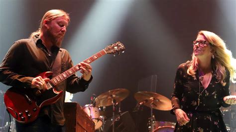 Tedeschi Trucks Band Closes Out Capitol Theatre Run Full Show Pro Shot Video Photos And Setlist