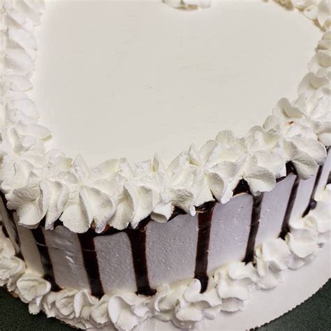The 6 Best Birthday Cake Bakeries in Washington, D.C. - Grace