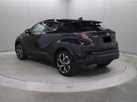 Toyota Chr Used Car Pictures 2017 Model Black Color Photo