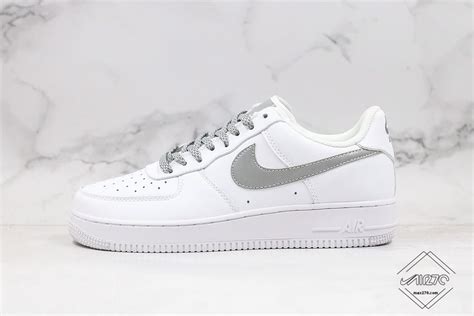 Nike Air Force 1 Low White Silver Swoosh 3m