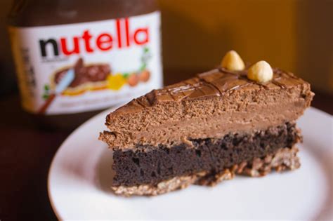 Goodness Gracious Nutella Mousse Crunch Cake