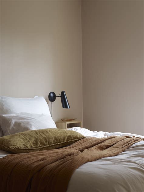 Pale pink bedroom | Rosa soverom, Interiørdesign, Interiør