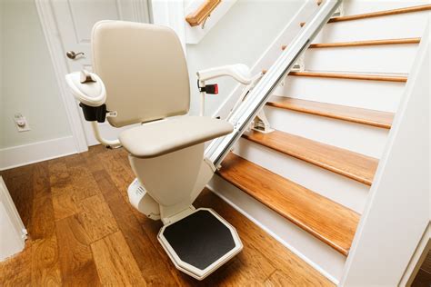 Stairlifts In Home Chair Lifts 101 Mobility