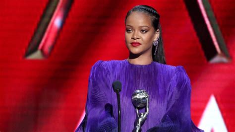 Rihannas Foundation Donates 15 Million To 18 Climate Justice Organizations Necn