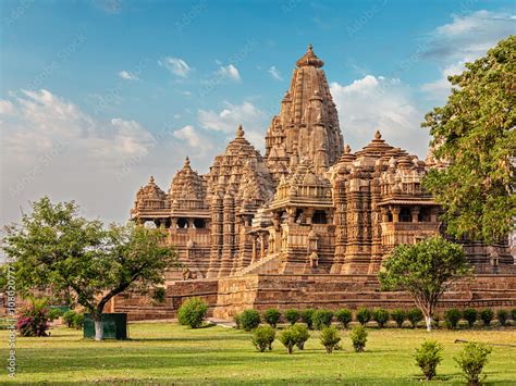 Famous Temples Of Khajuraho Stock Foto Adobe Stock