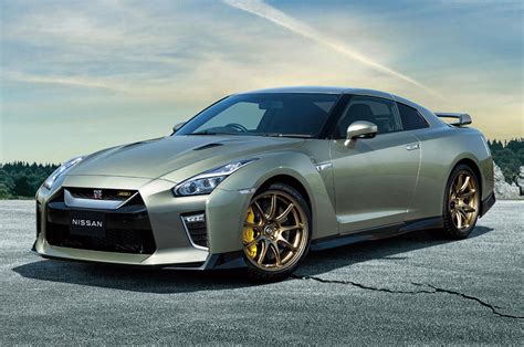 Nissan GT R Debuts With Special T Spec And Track Edition Models Autocar India