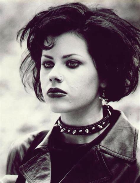 Fairuza Balk Pictures In An Infinite Scroll 30 Pictures