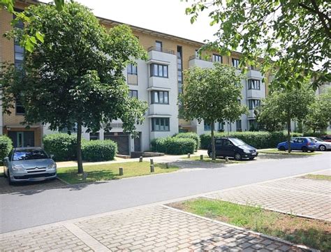 Interessiert an mehr eigentum zur miete? Schöne Drei-Zimmer-Wohnung mit Loggia in ruhiger Lage und ...