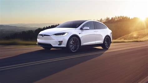 The performance version brings the ludicrous mode for crazy acceleration as opposed to merely rapid. Is 2021 Tesla Model X Receiving A Boost In Electric Range?