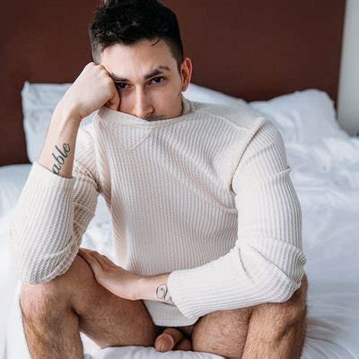 Hotguysfuck On Twitter Tobi Snow Is Packing A Big Surprise For