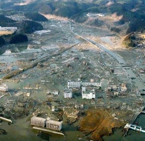 Jenseits der atombombenversuche war fukushima das ereignis in der geschichte, in dem die größte menge radioaktiver edelgase freigesetzt wurde. Reaktorunglück: Was ist schlimmer - Fukushima oder ...
