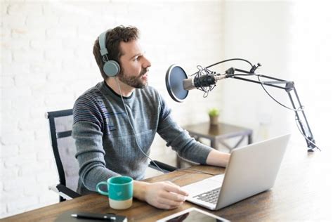 Best Podcasting Equipment For Beginners And Pros 2024