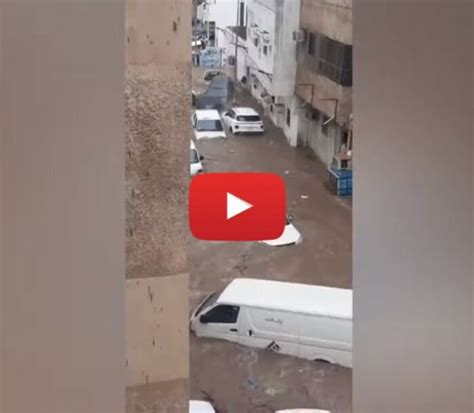 Meteo Cronaca Diretta Video Arabia Saudita Paurose Inondazioni