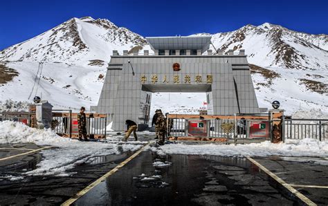 Filepakistan China Border At Khunjerab Pass Wikimedia Commons