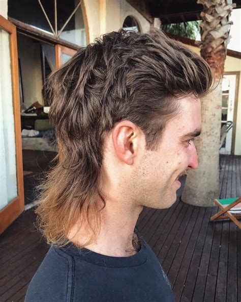 Top Modern Mullet Hairstyles For Men Classic Mullet Haircut For