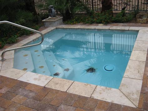 Small Pools What Is The Best Type Of Swimming Pool For Small