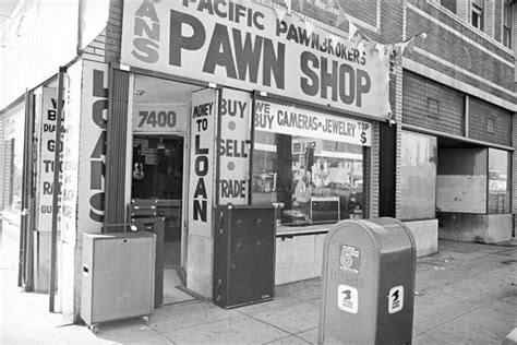 More Americans Shopping At Pawn Shops For The Holidays