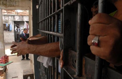 Câmara aprova projeto que acaba com a saída temporária de presos Blog