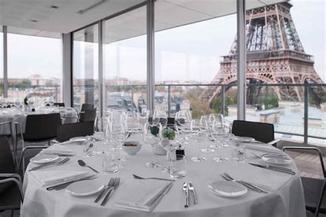 Harika bir meydan muhteşem bir manzara, görülmeye değer. Restaurant terrasse paris vue tour eiffel - veranda ...