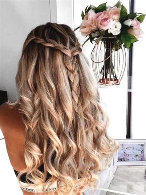 This just does not take time, and you can easily do in no time. 33 Unique Diy Curly Hairstyle Ideas That Will Amaze You ...