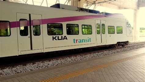 A klia ekspres ride is the fastes way from kuala lumpur international airport to kl sentral in downtown kuala lumpur. Aikialo: AirAsia LCCT to Kuala Lumpur (KL) City by KLIA ...