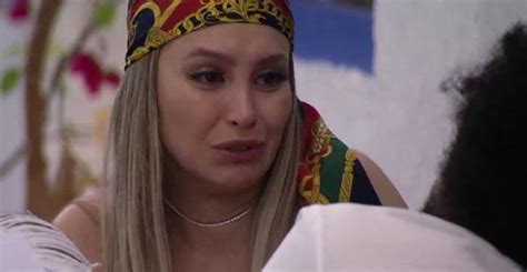 Escolha uma opção acima e começe assistir! BBB21: Carla Diaz tem crise de choro após ser detonada por Lumena ao vivo: ''Vontade de me ...