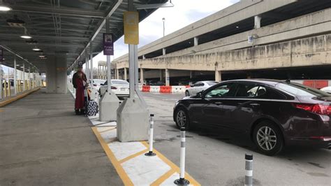 New Path To Uber Lyft Pickup Zone Opens At Atlanta Airport