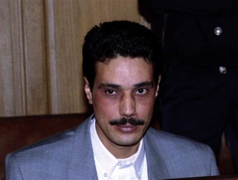 Omar killed me (omar m'a tuer): Did gardener Omar Raddad kill his boss - or was he framed?