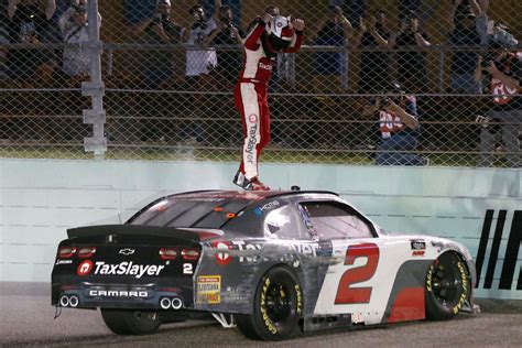 Snider Wins Nascar Xfinity Race At Homestead After Crash During Final