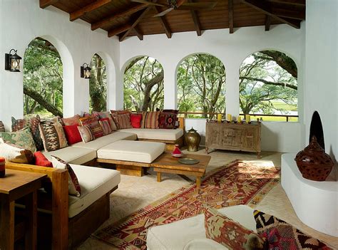 Arched Windows Drive Home The Moroccan Style With A Middle Eastern