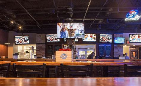 Trying to find a rookies sports bar and grill? Sports Bar Columbus, OH | Sports Bar Near Me | Chubby's ...