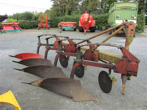 Kverneland 4 furrow Plough | Clarke Machinery