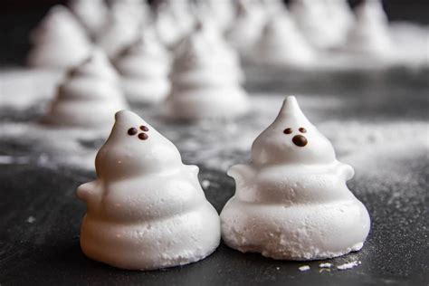 Mini Marshmallow Ghosts Halloween Sweet Treats