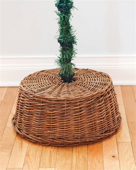 A Simple Tree Skirt Alternative Christmas Tree In Basket Christmas