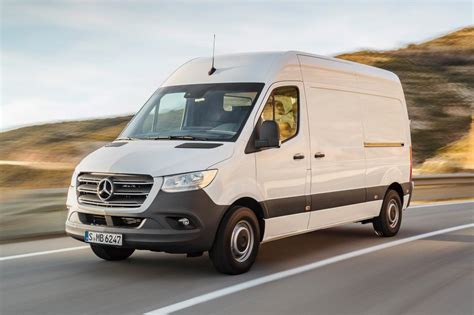 Mercedes Just Revealed Its All New Electric 2018 Sprinter