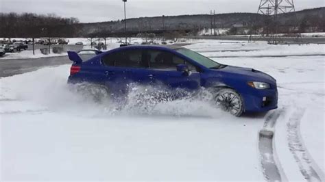 2015 Subaru Wrx Drifting Donuts Snow Drift Winter Gopro Youtube