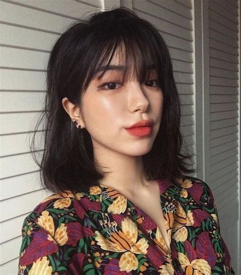 latest short korean hairstyles for women and girls 2019 kalın saçlar koreli saçı orta
