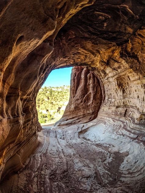 Kanab Sand Caves Aka Moqui Cave Kanab Utah Vacation Places To See